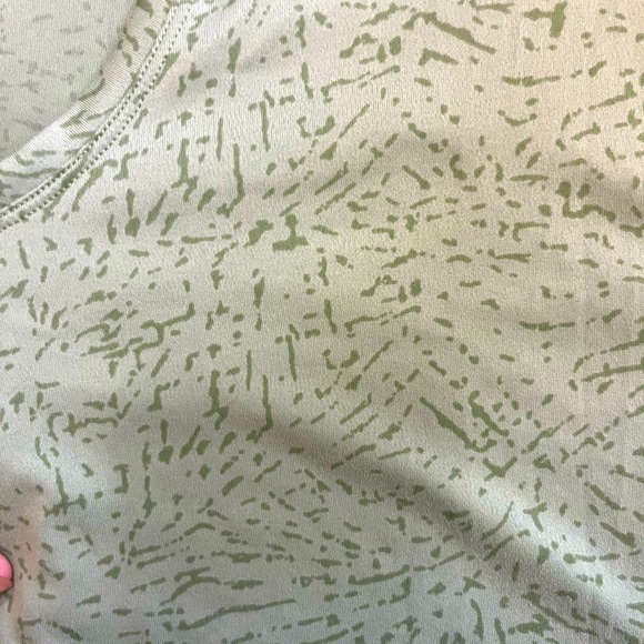 REI Coop short sleeve Size LG - Picture 5 of 5